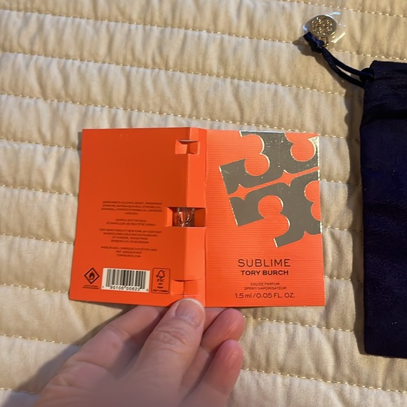 Tory Burch Pouch with Perfume Sample - Picture 3 of 4